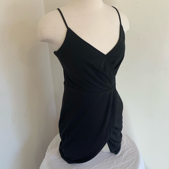 Black Strappy Mid-length Dress - Picture 2 of 5